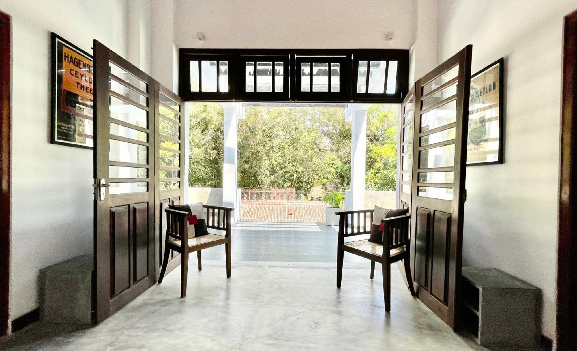 Isana Beach House Тангале Екстериор снимка